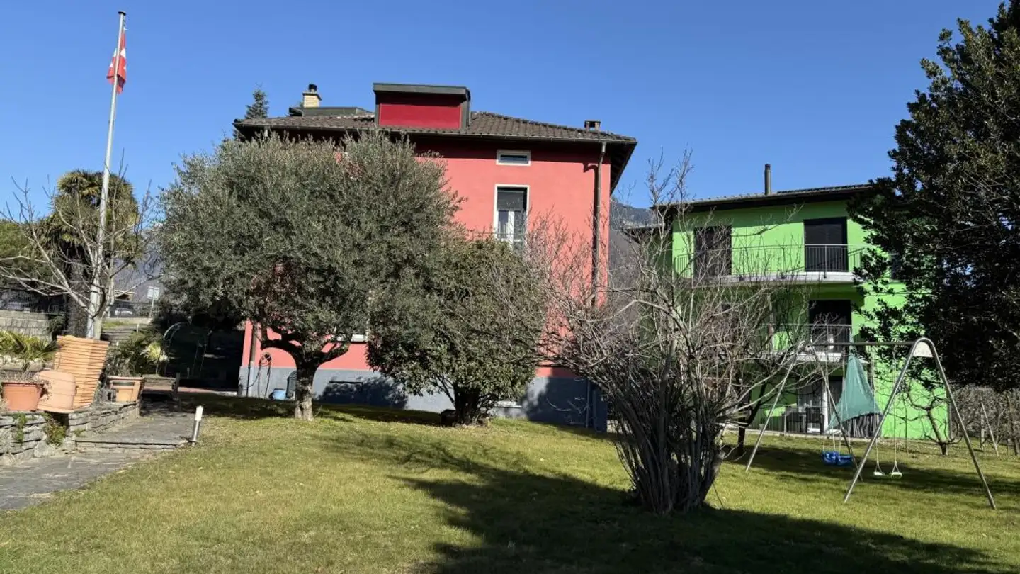 Edificio residenziale in vendita - Via Cantonale, 6518 Gnosca - Foto 2
