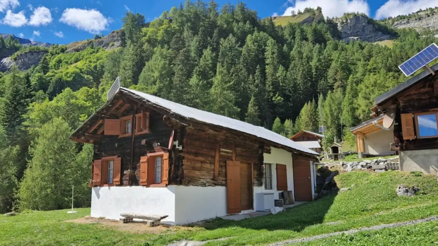 Chalet for sale - 1965 Savièse - Photo 2