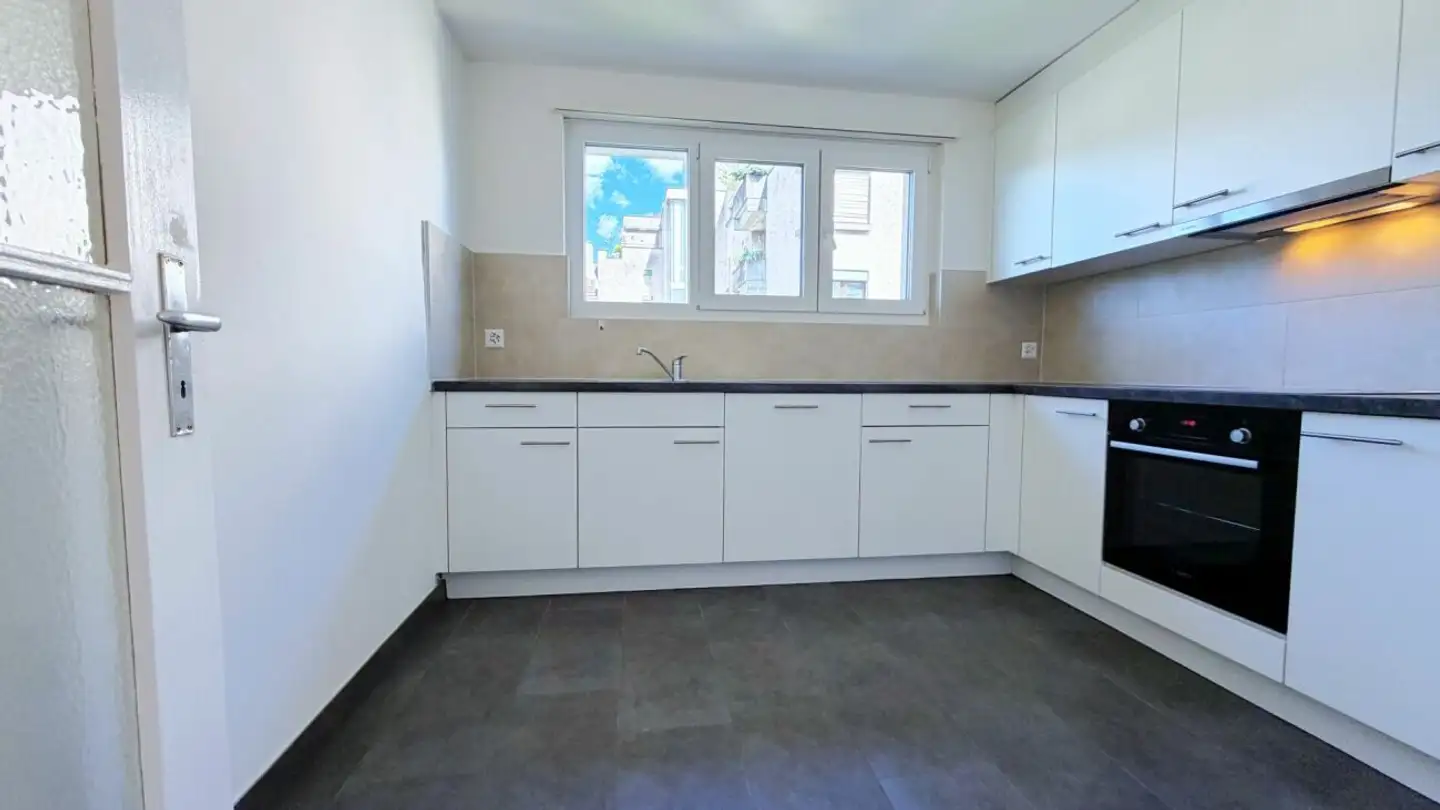 Appartement à louer - Route De Moutier 89, 2800 Delémont - Photo 3