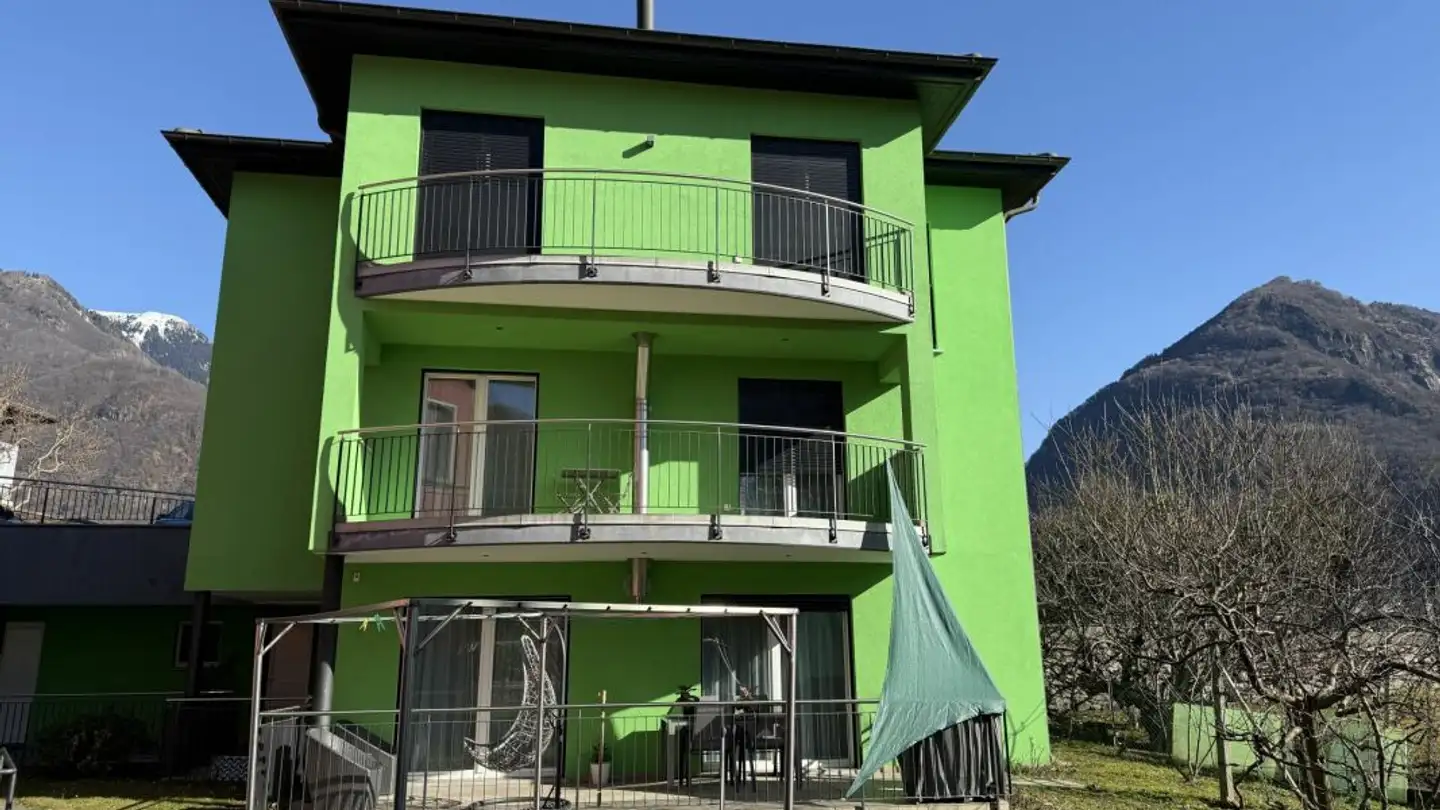 Mehrfamilienhaus kaufen - Via Cantonale, 6518 Gnosca - Foto 2