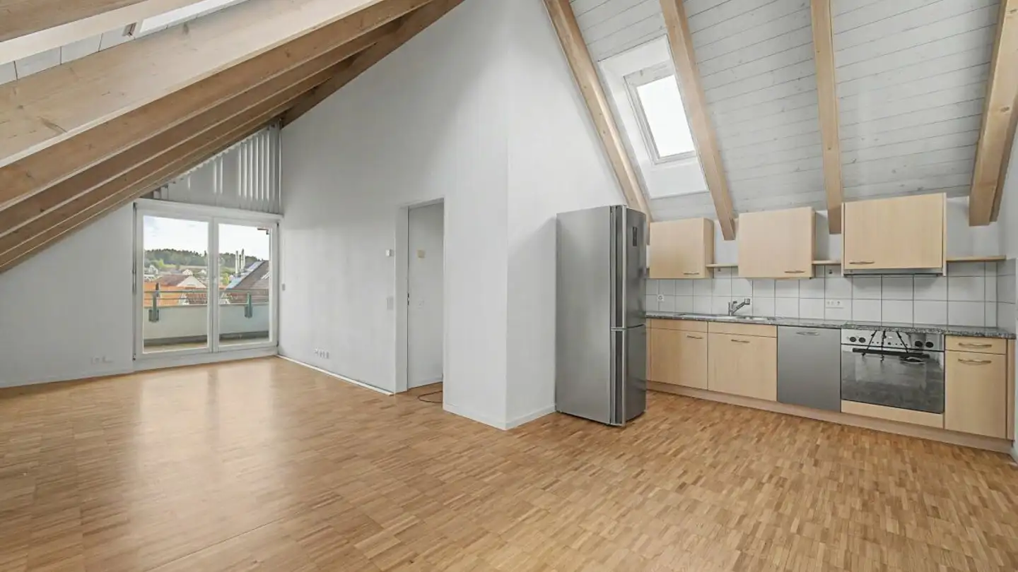 Attic flat for rent - Geerenwiesstrasse 5, 8105 Watt