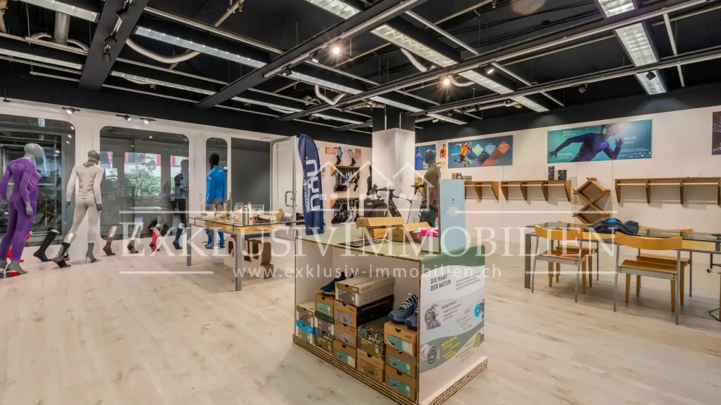 Werbefläche kaufen - Thurgauerstrasse 117, 8152 Glattpark (Opfikon) - Foto 3