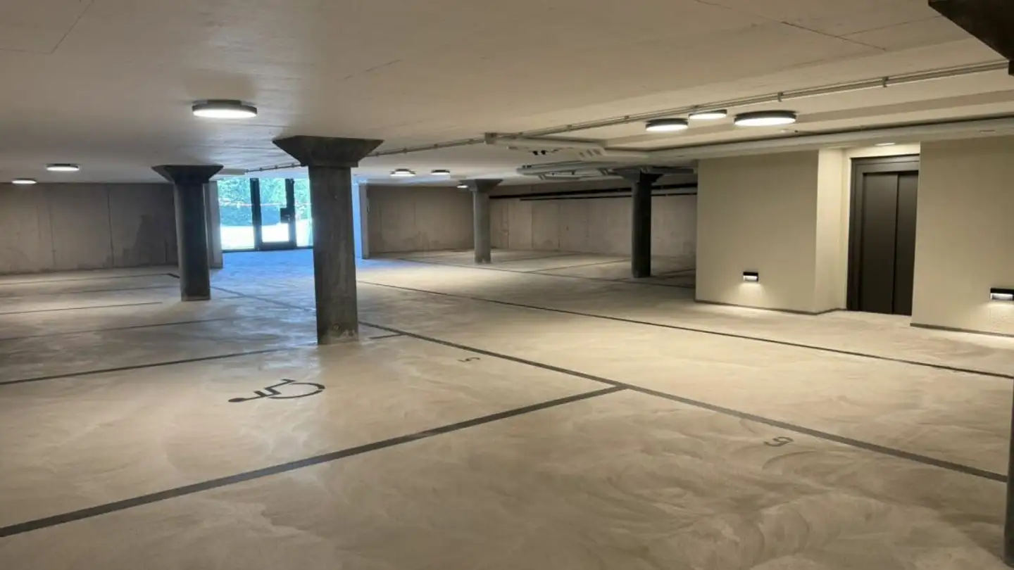 Underground parking space for rent - Weidstrasse 29a, 8808 Pfäffikon SZ - Photo 3