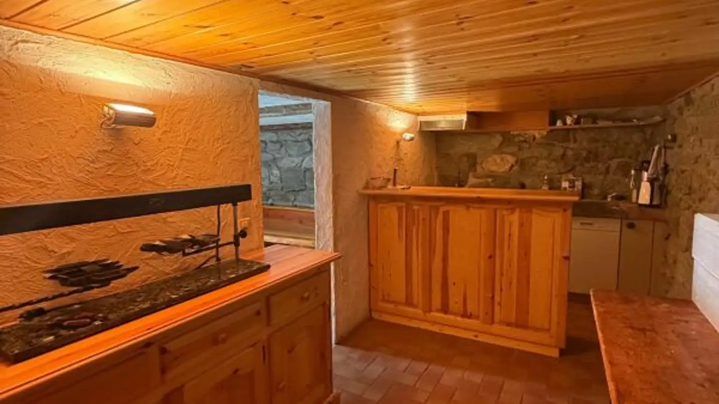 Single house for sale - Route De Courtille, 1981 Vex - Photo 4
