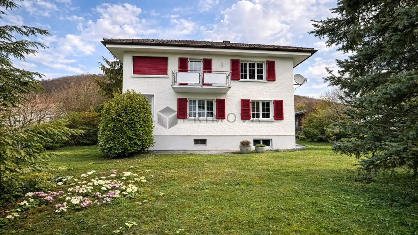 Residential building for sale - 4634 Wisen SO