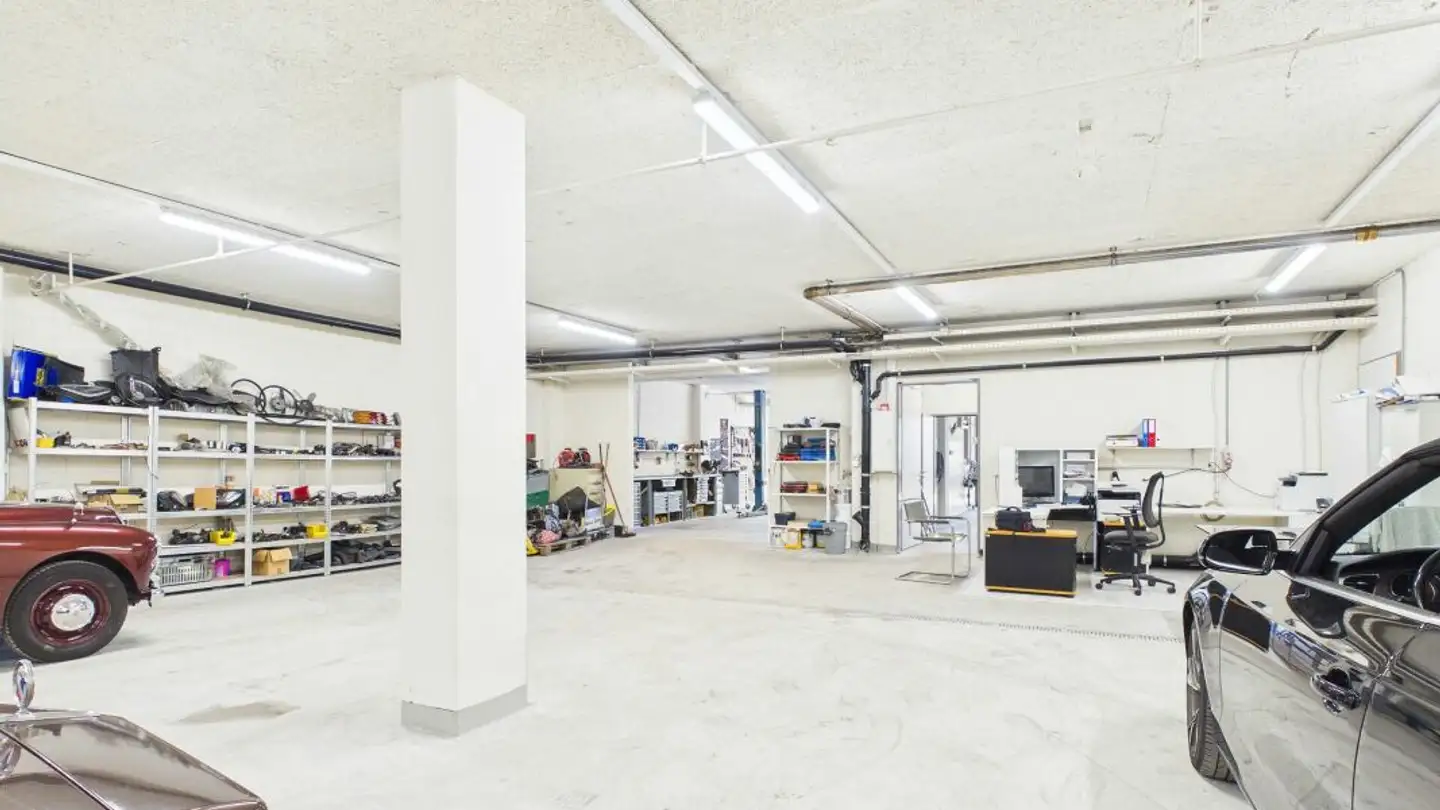Advertising space for rent - Bruggacherstrasse 16, 8117 Fällanden - Photo 4