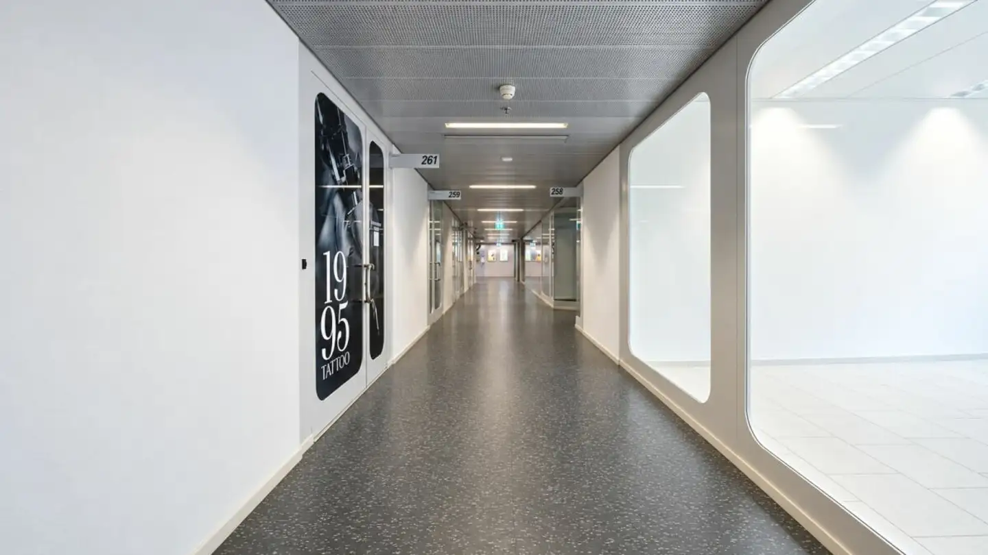 Office space for sale - Thurgauerstrasse 117, 8152 Glattpark (Opfikon) - Photo 3