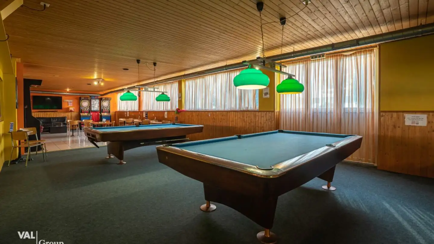 Mixed-use building for rent - 3904 Naters - Photo 2