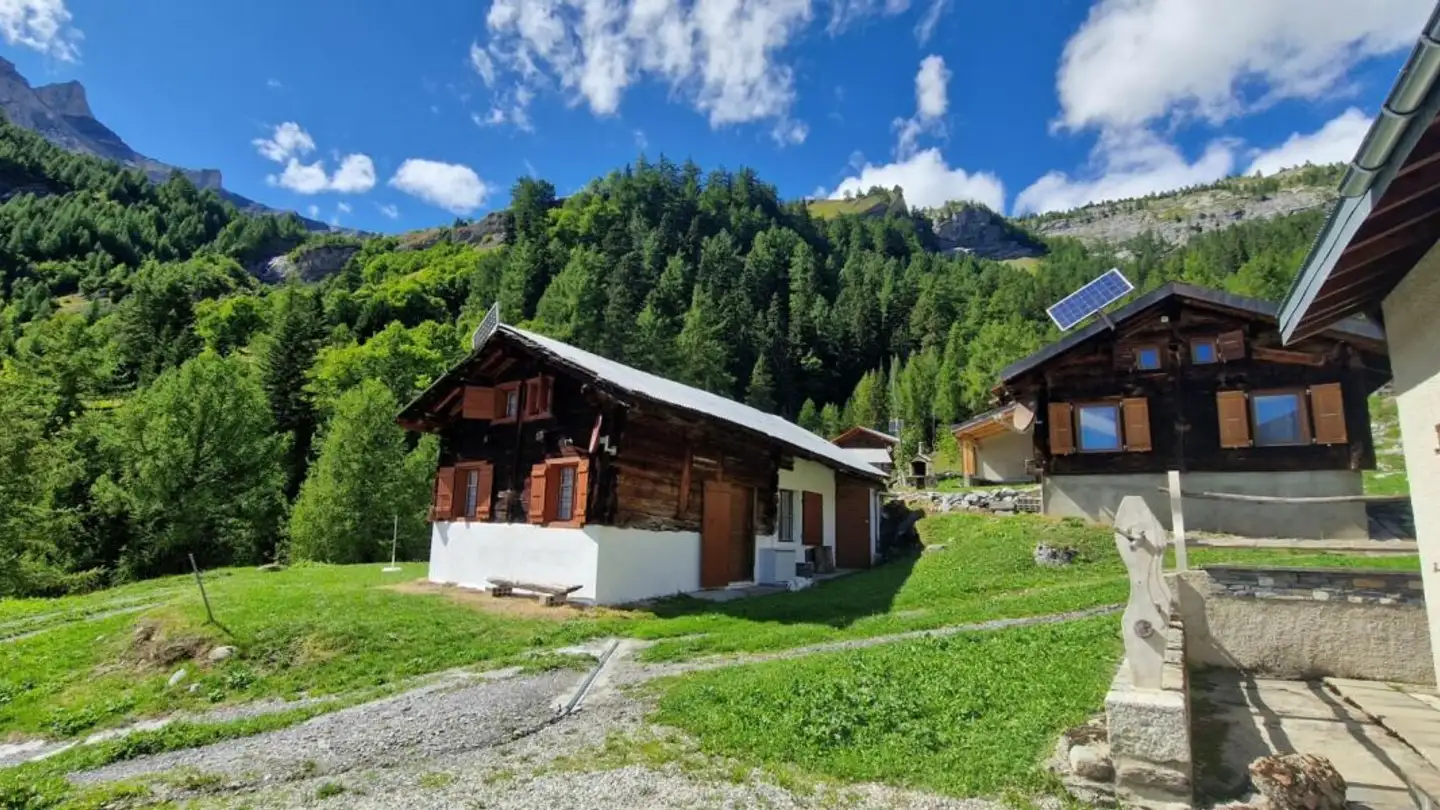 Chalet for sale - 1965 Savièse - Photo 3