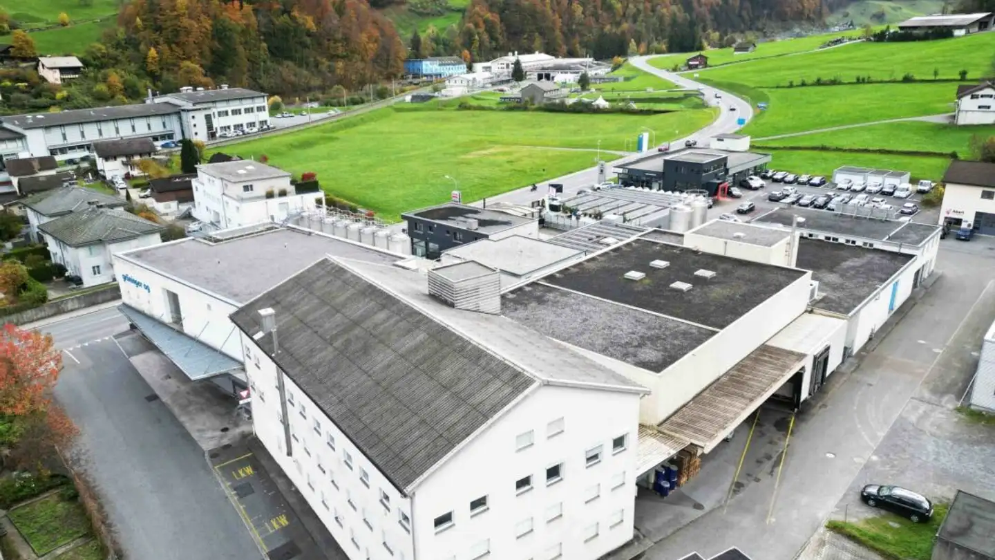 Storage space for sale - Wiese 1, 8756 Mitlödi