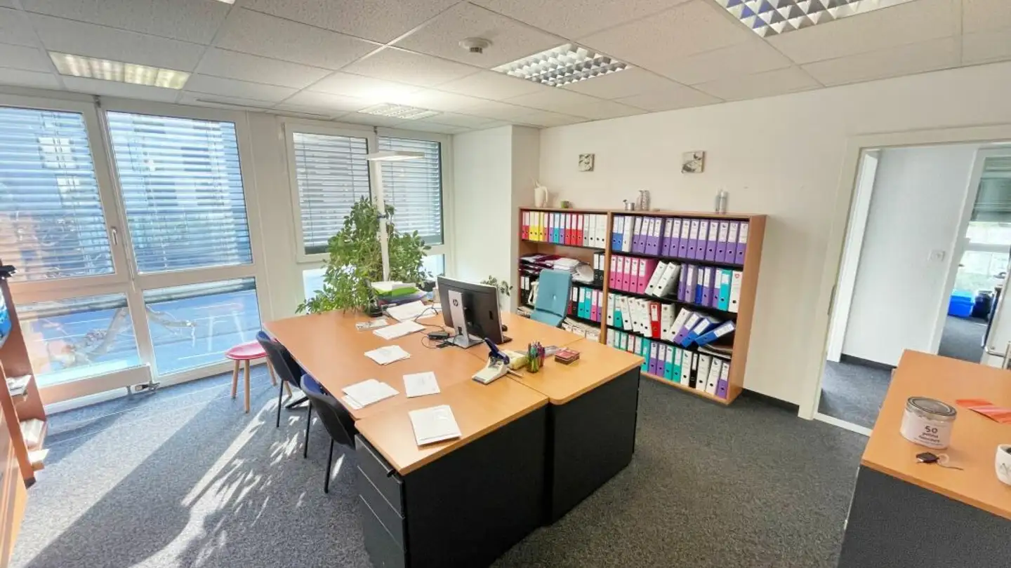 Bürofläche kaufen - Chemin De L'esparcette 4, 1023 Crissier - Foto 2