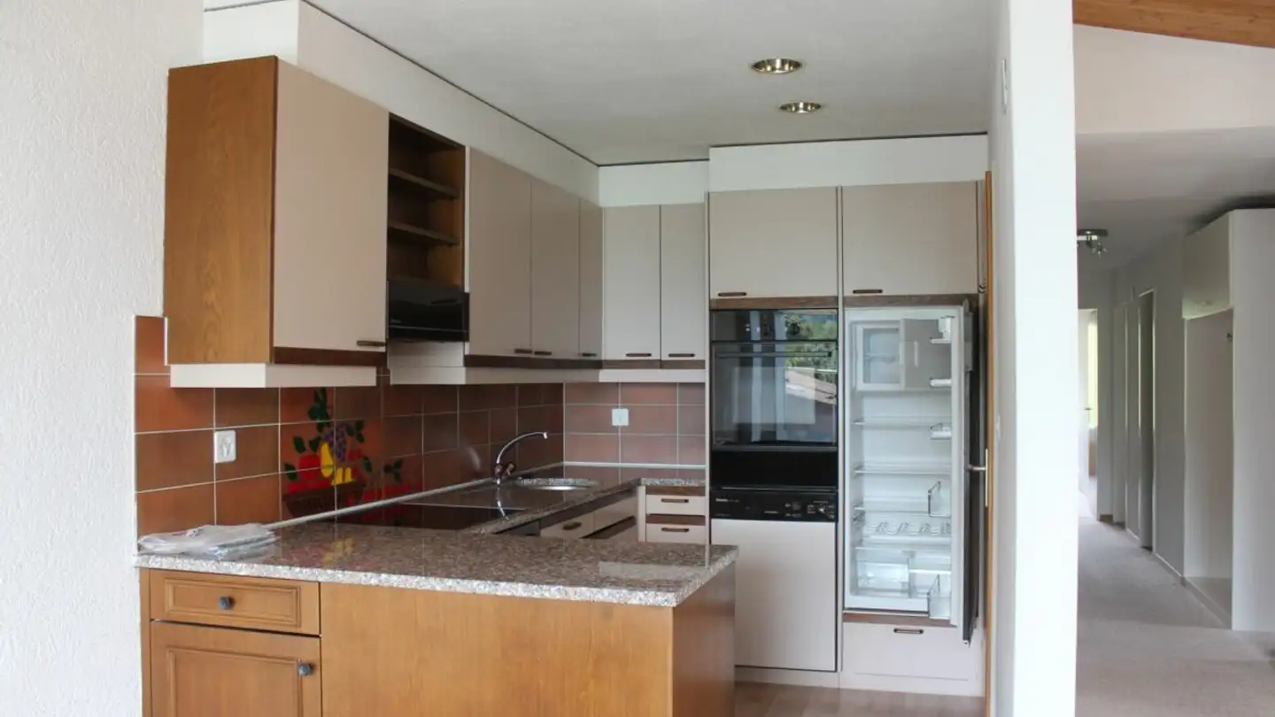 Attic flat for sale - Fischerweg 1, 3700 Spiez - Photo 2