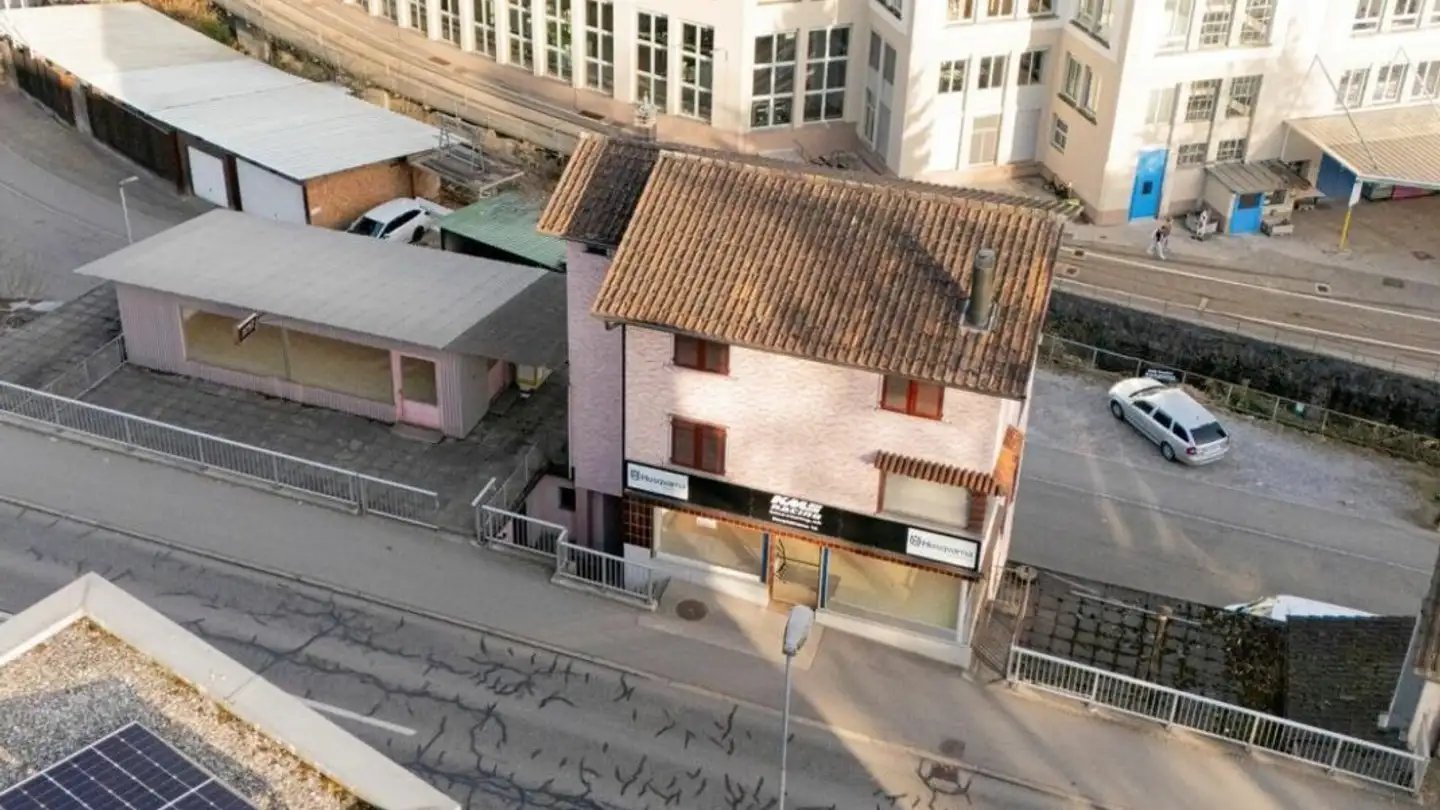 Gewerbe mieten - Hauptstrasse 18, 8632 Tann - Foto 2