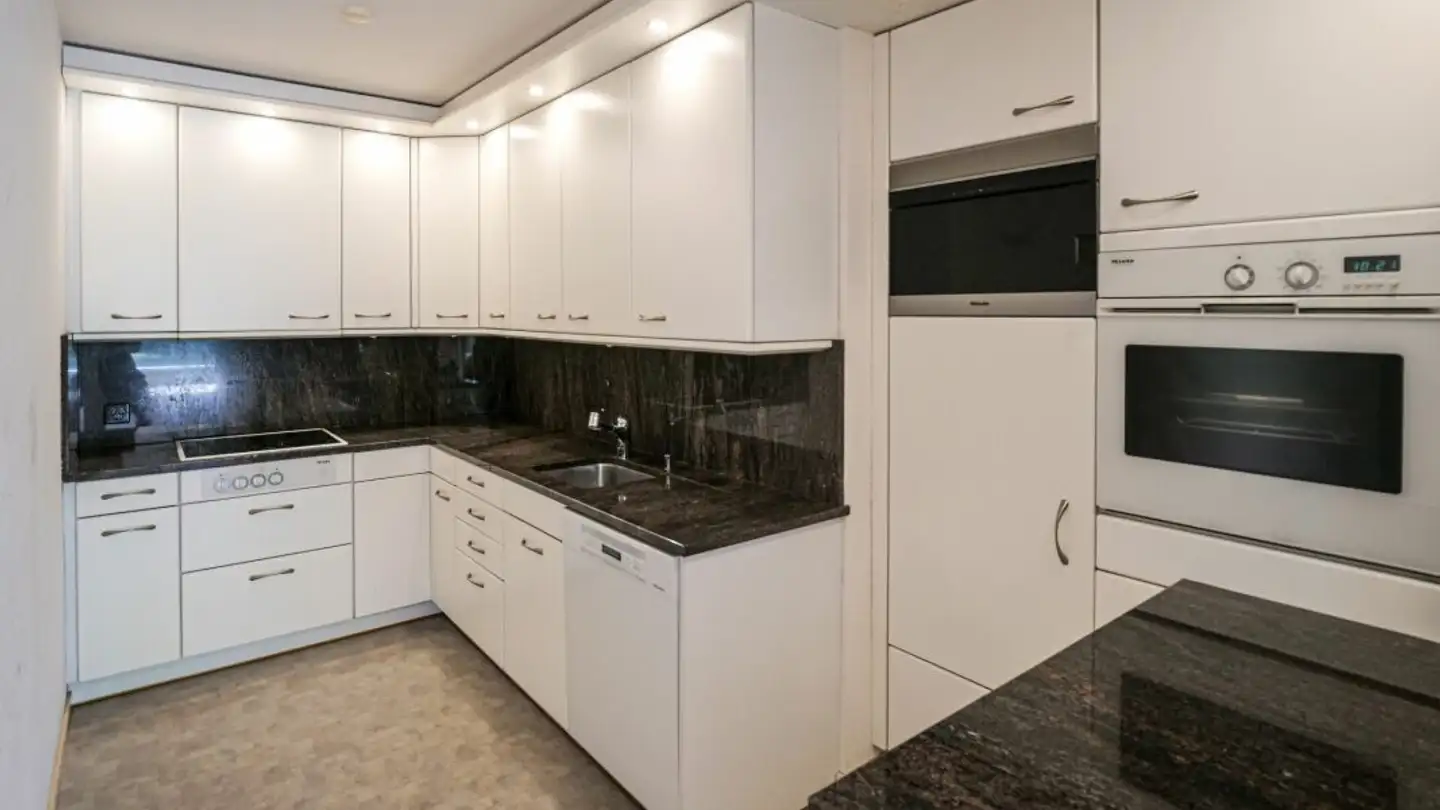 Attique à vendre - Kreuzackerweg 63, 4103 Bottmingen - Photo 2