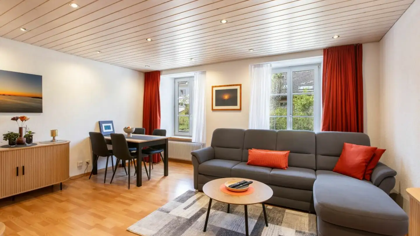 Row house for sale - Rosengasse 17, 8750 Glarus