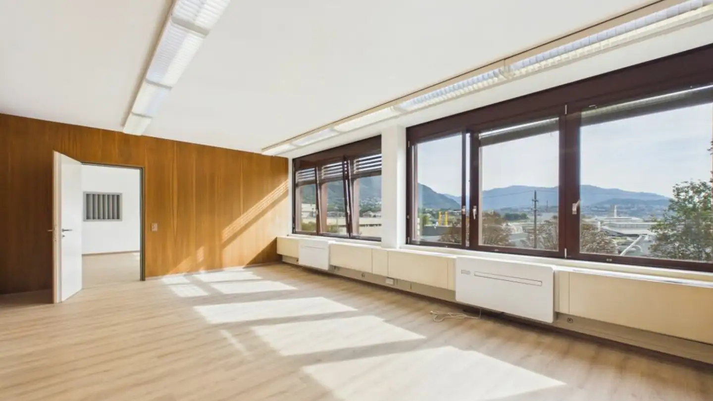 Bureau à louer - Via Giuseppe Motta 6, 6828 Balerna - Photo 3