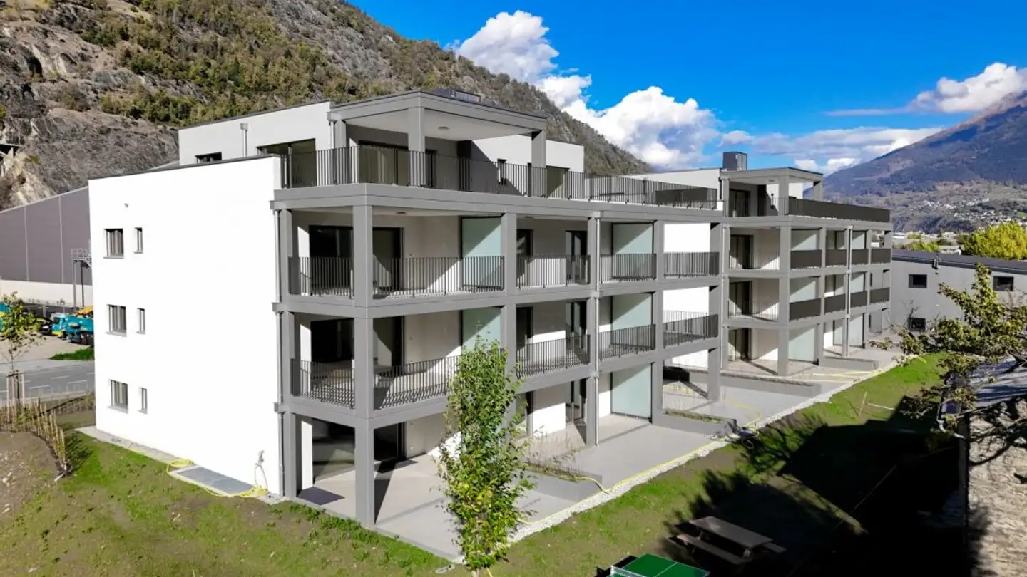 Wohnung mieten - Kantonsstrasse 411, 3900 Gamsen