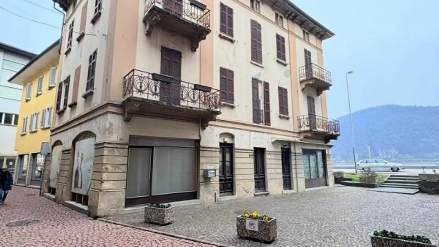 Edificio residenziale in vendita - 6988 Ponte Tresa - Foto 4