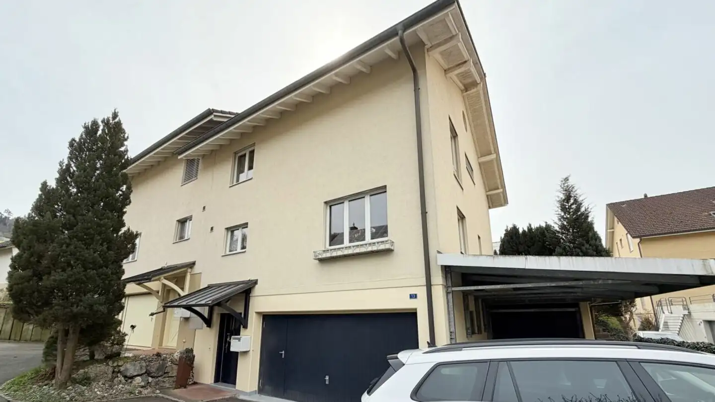 Casa bifamiliare in vendita - 4813 Uerkheim