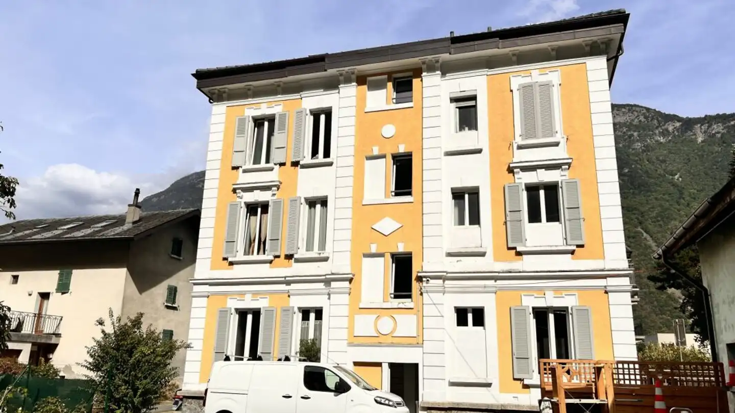 Mehrfamilienhaus kaufen - Grand Rue 5, 1904 Vernayaz - Foto 2