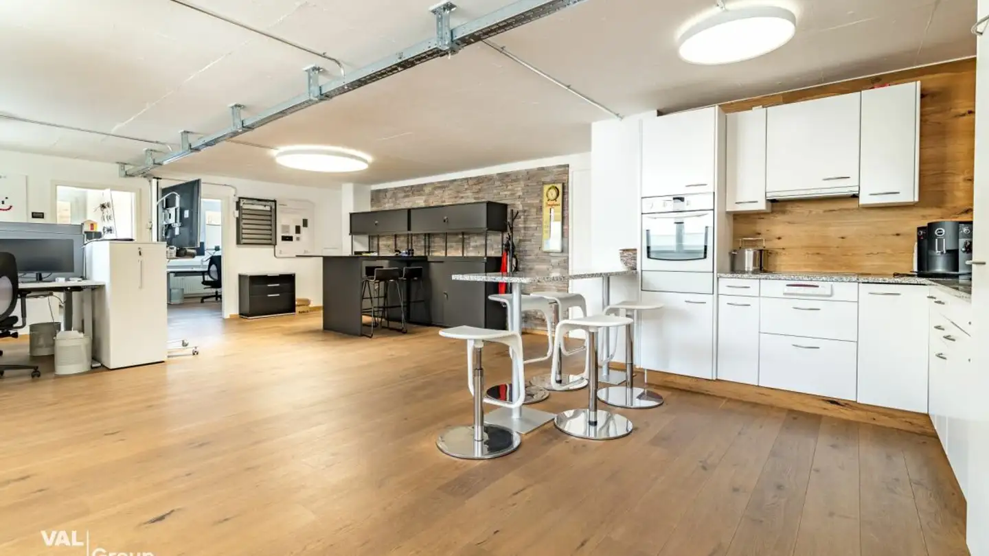 Apartment for rent - Allmei 5, 3930 Visp - Photo 2