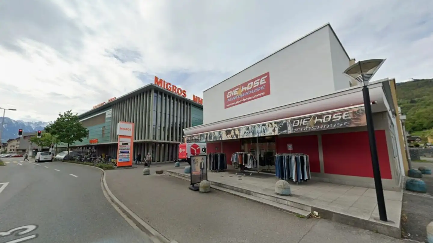 Mischgenutztes Gebäude kaufen - Churerstrasse 8, 9470 Buchs SG - Foto 2