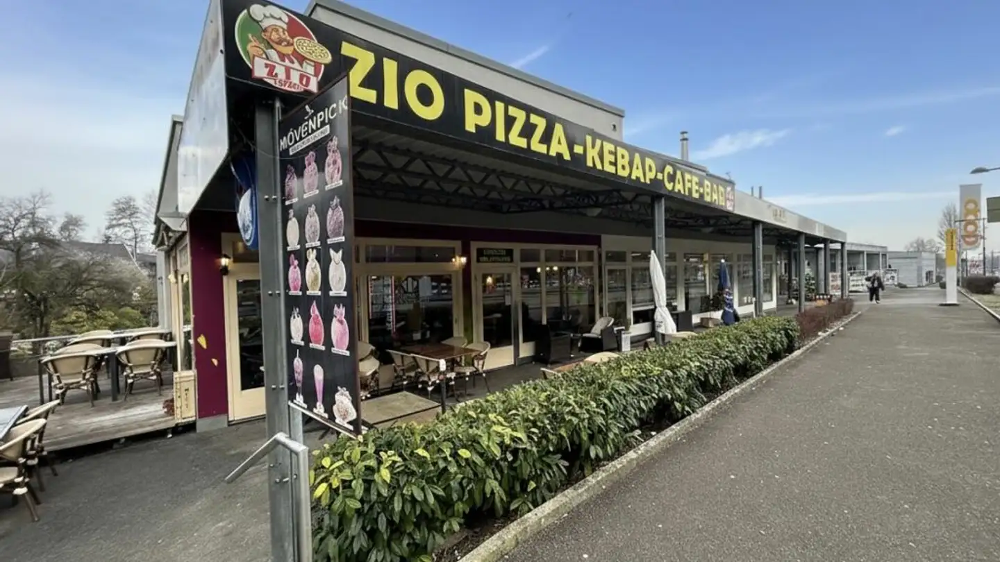 Commercial à vendre - 4112 Bättwil