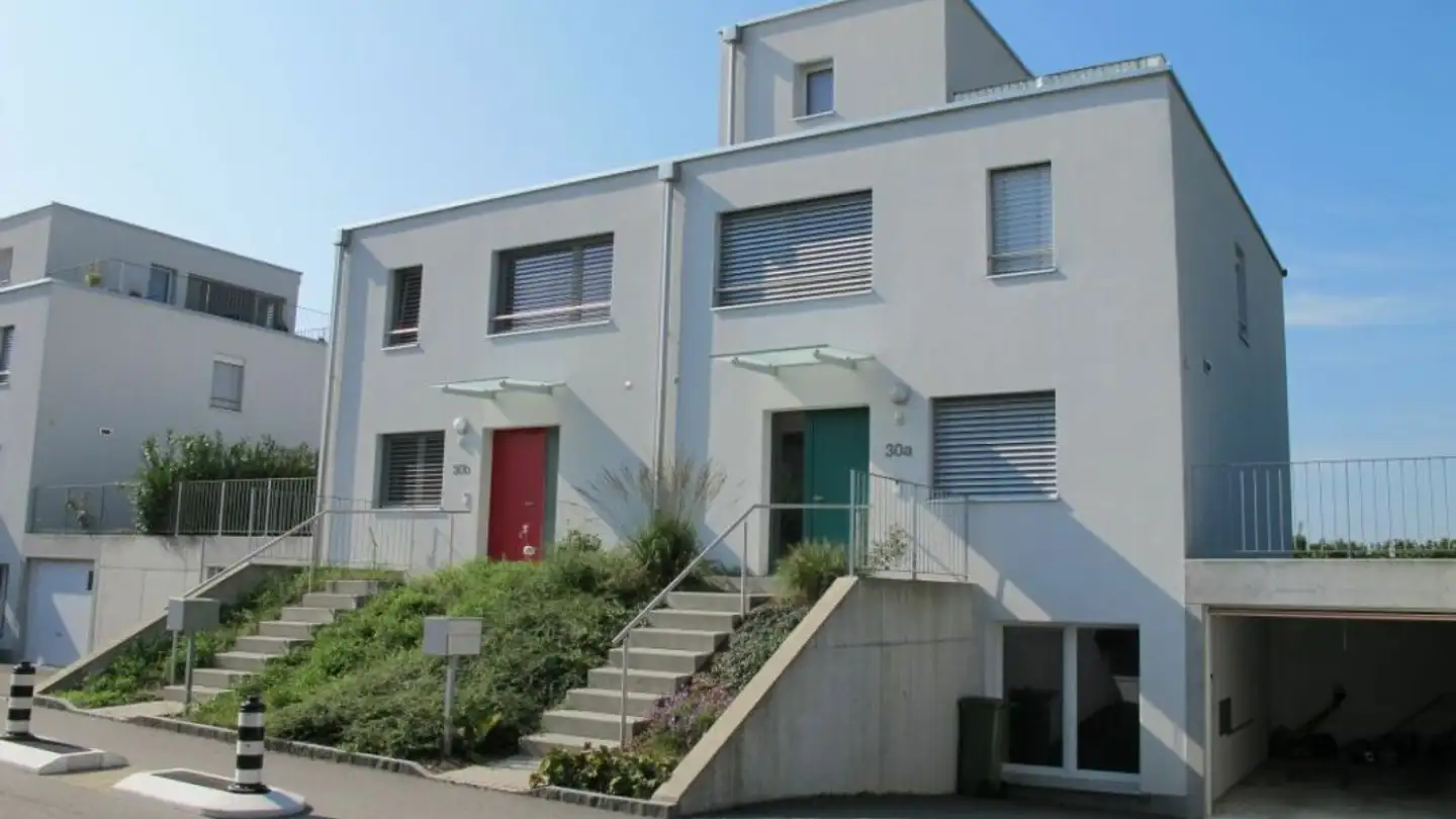 Casa bifamiliare in affitto - Hägelerweg 3a, 4663 Aarburg