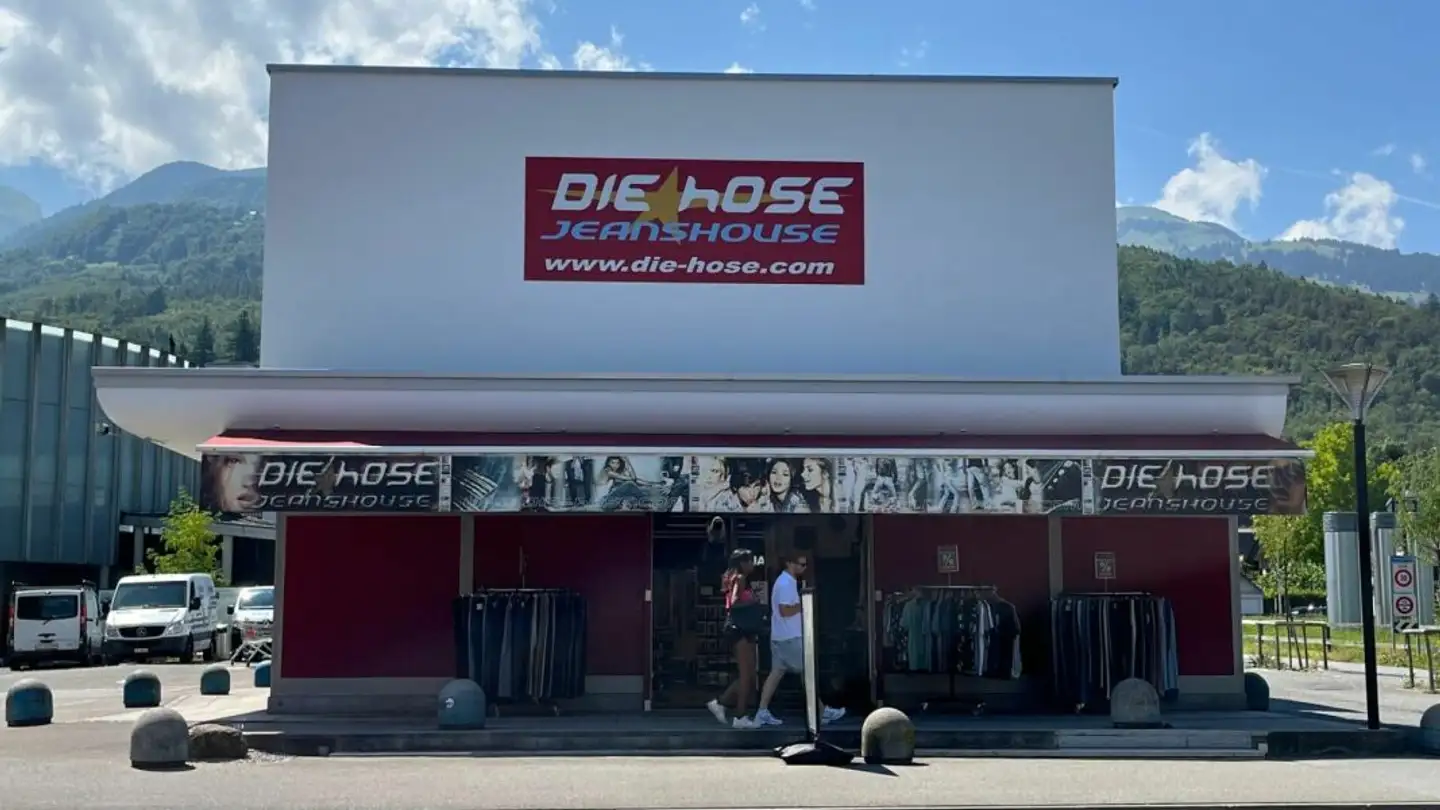 Mischgenutztes Gebäude kaufen - Churerstrasse 8, 9470 Buchs SG