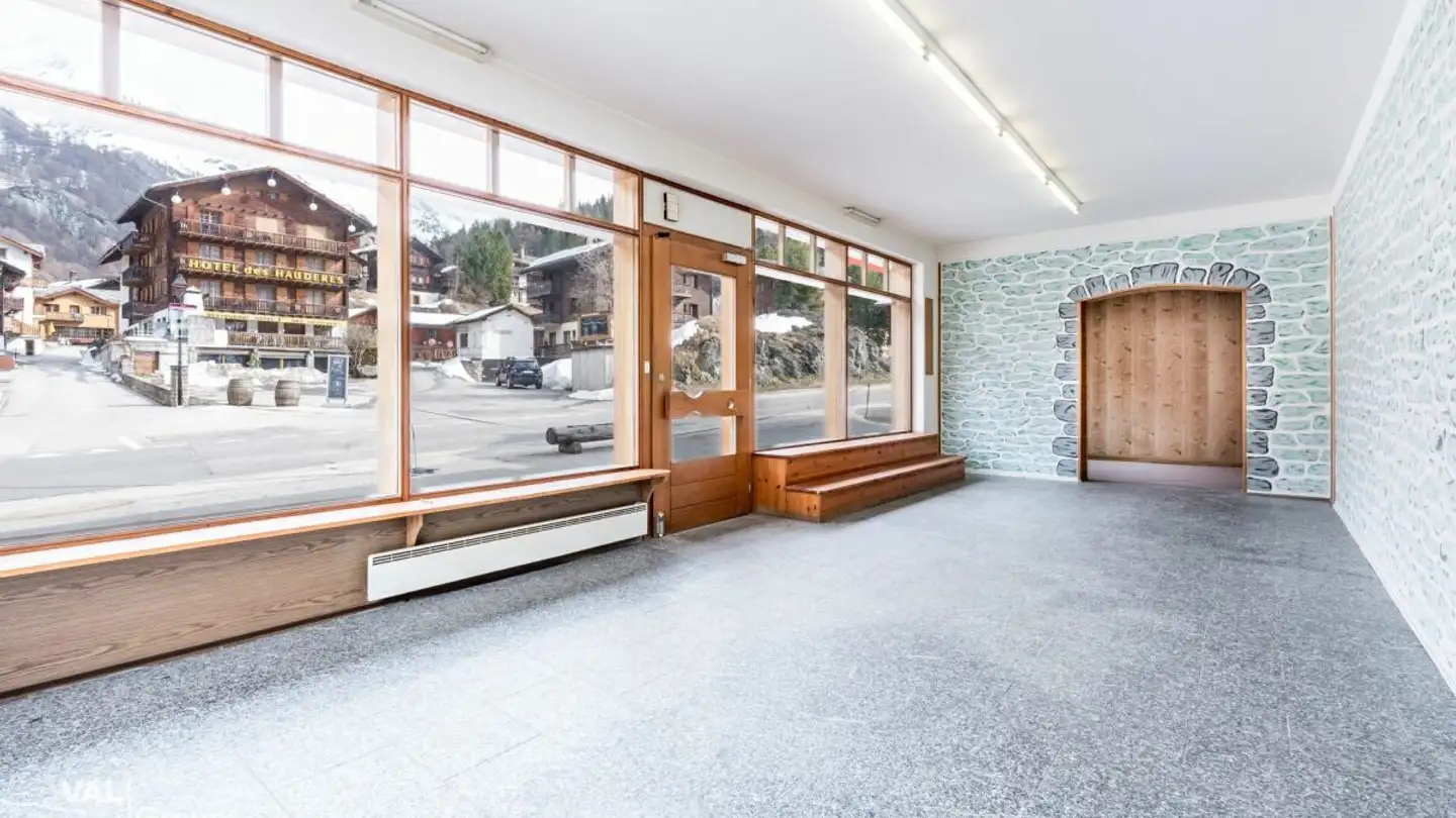 Apartment for sale - Route Principale 56, 1984 Les Haudères - Photo 2