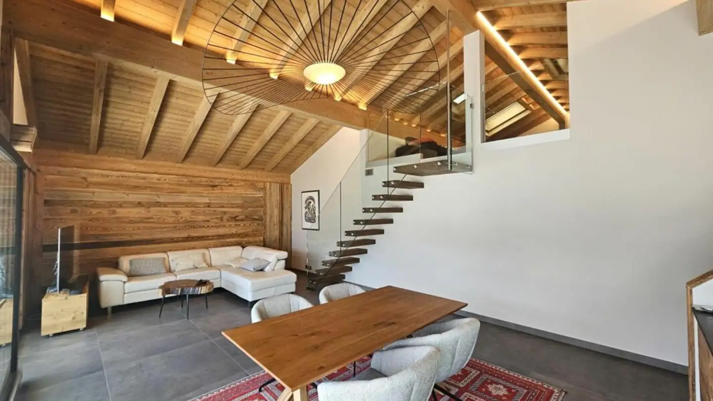 Penthouse for sale - 3978 Flanthey