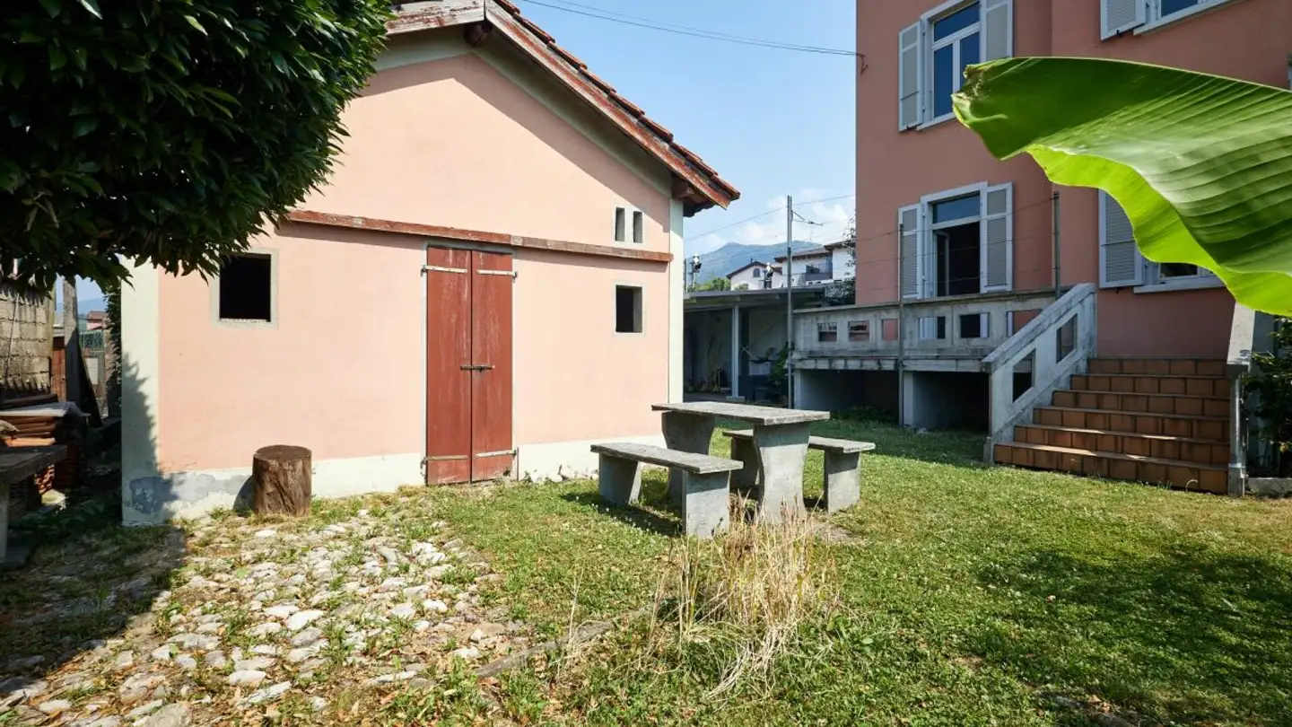 Edificio residenziale in vendita - Via Vincenzo Vela 22, 6828 Balerna - Foto 2