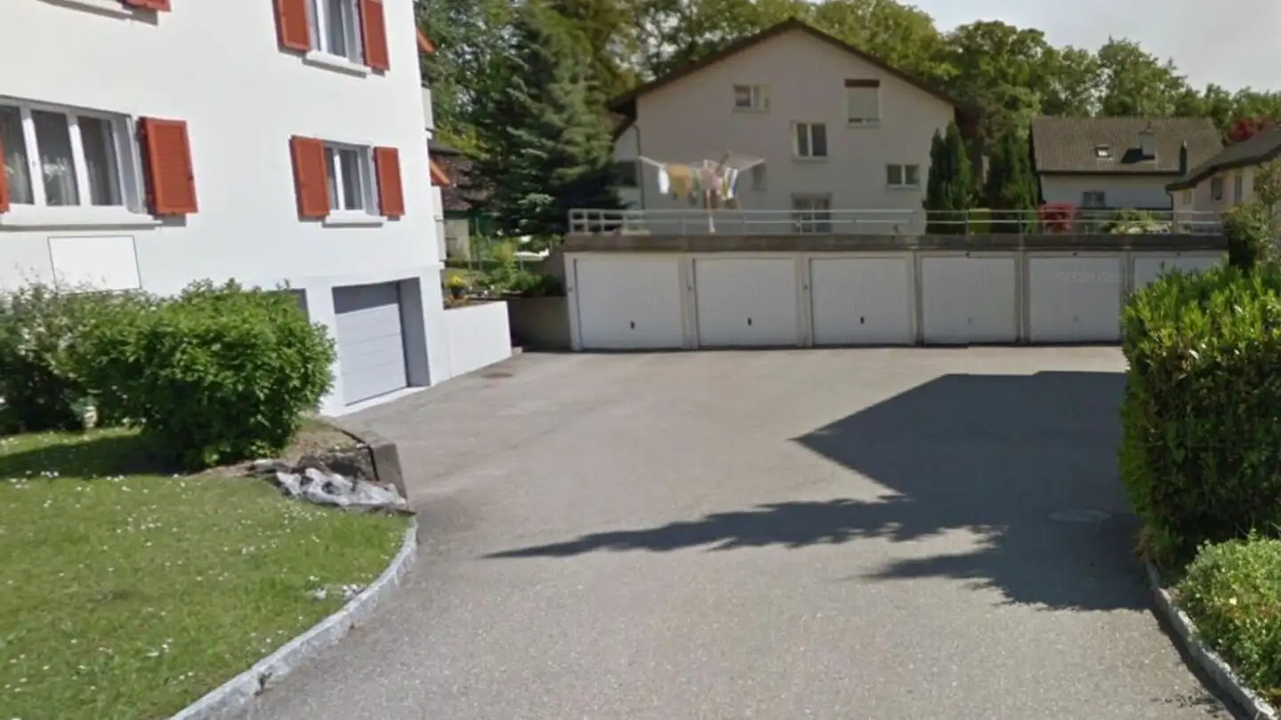 Place de parking extérieure à louer - Im Eigen 3, 9542 Münchwilen TG
