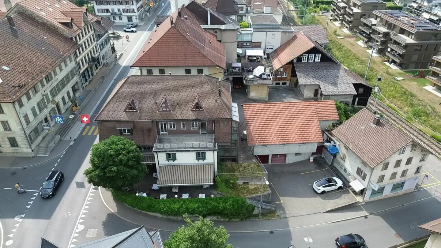 Mixed-use building for sale - 4950 Huttwil - Photo 2