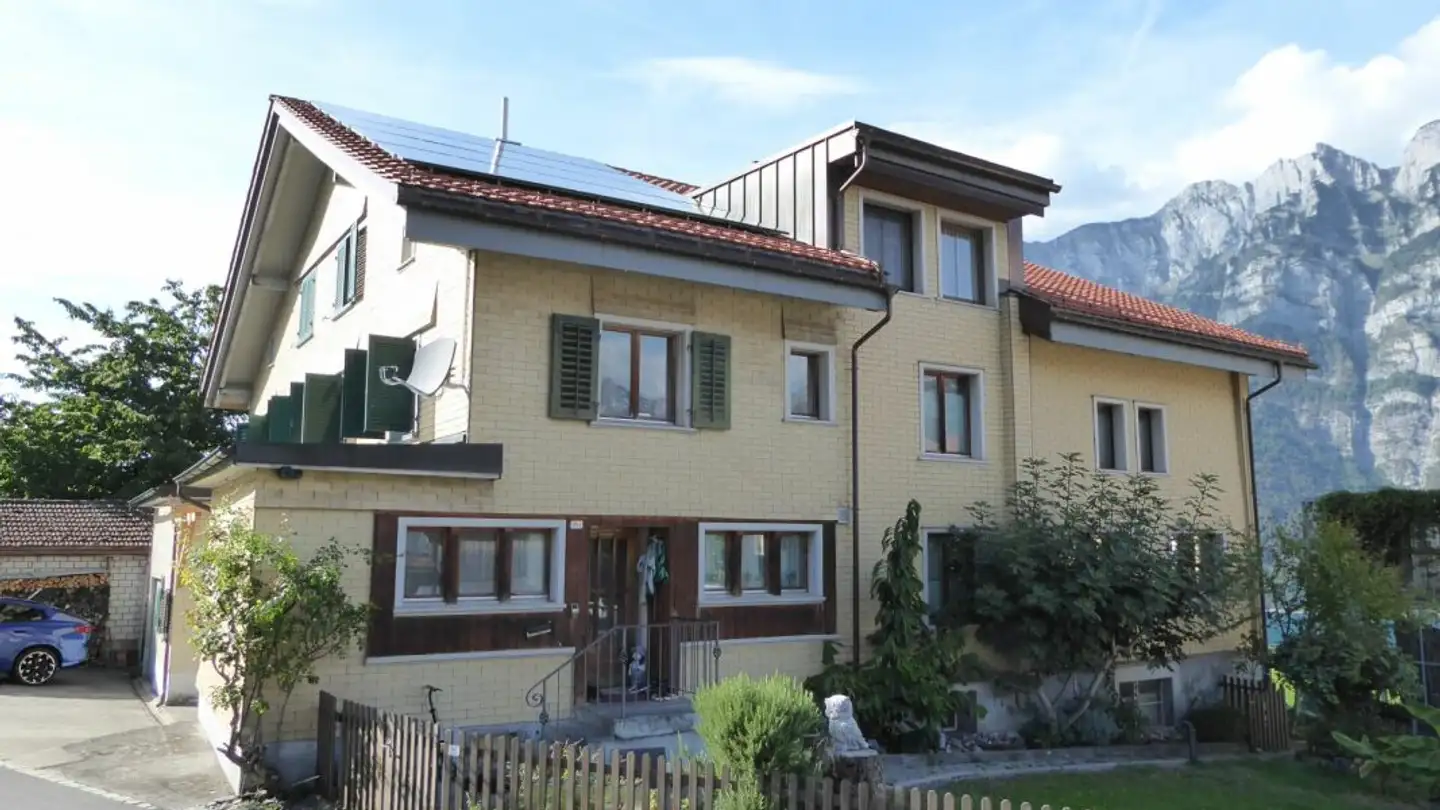 Wohnung mieten - Hinterlauistrasse 2, 8883 Quarten