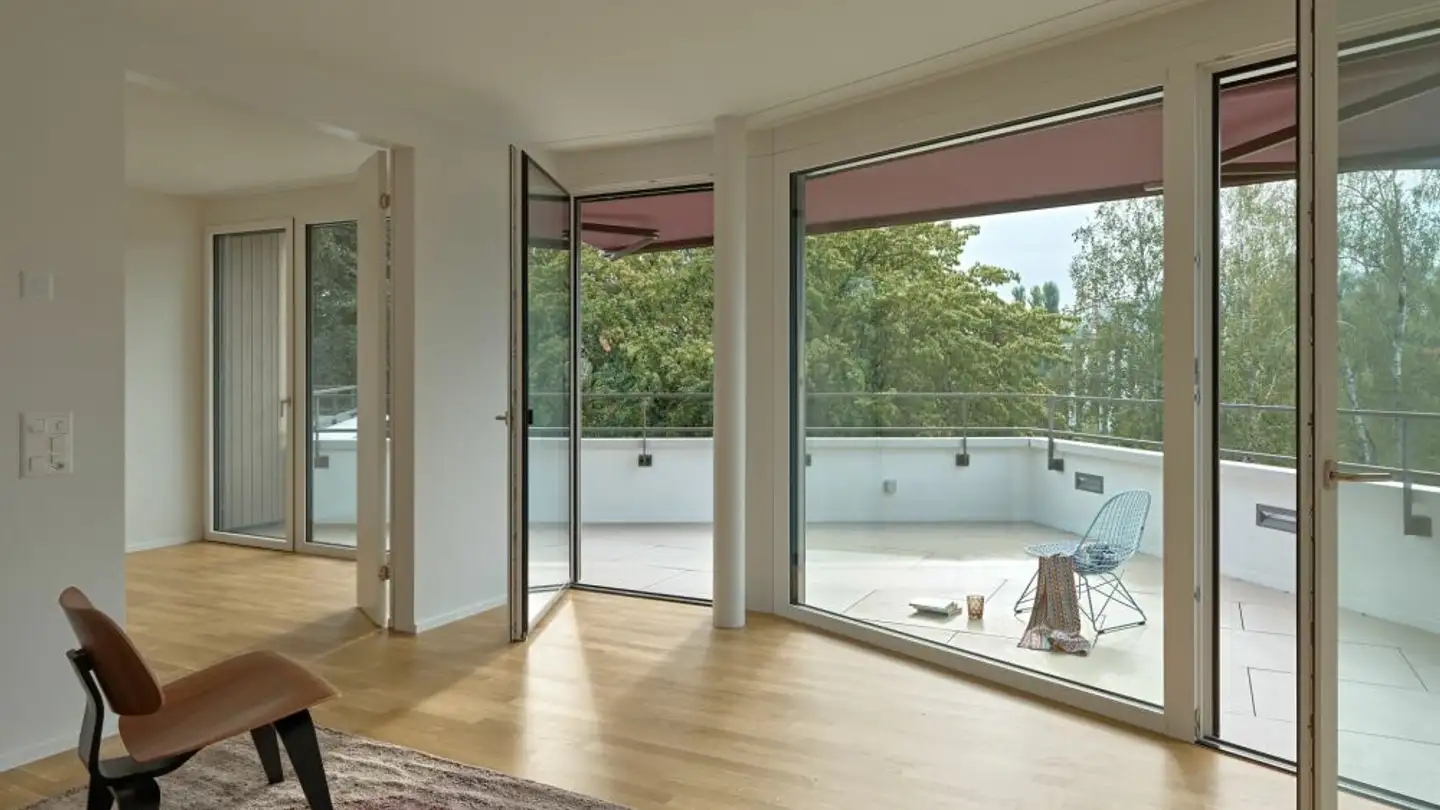 Attique à louer - Hofwiesenstrasse 232, 8057 Zürich - Photo 2