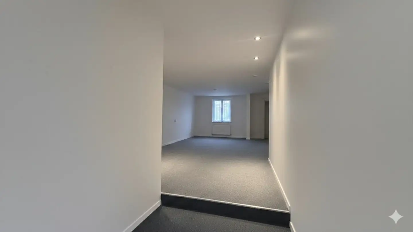 Office space for rent - Rue Daniel-Jeanrichard 37, 2300 La Chaux-de-Fonds - Photo 3