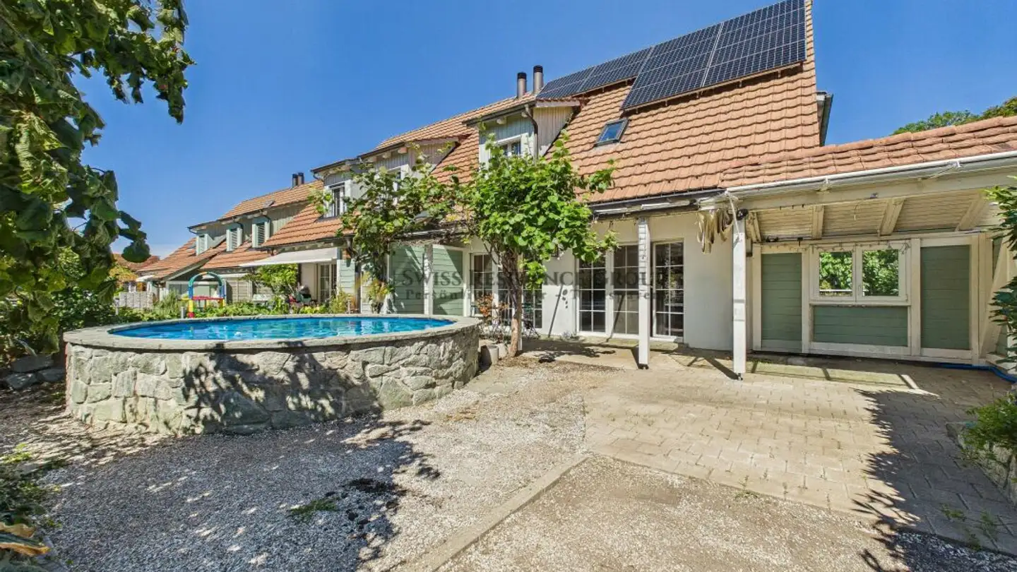 Semi-detached house for sale - 8332 Rumlikon