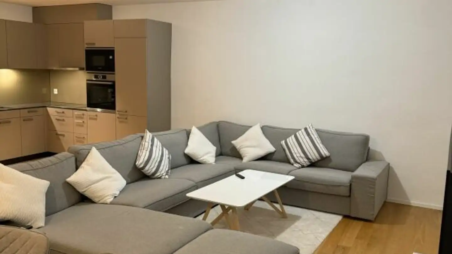 Wohnung mieten - Place Du 7 Février 2, 1400 Yverdon-les-Bains - Foto 2