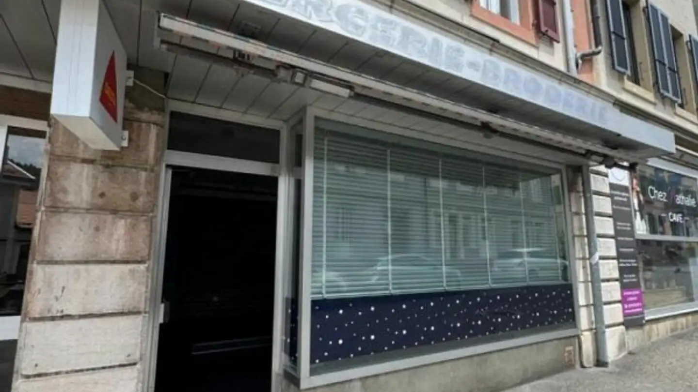 Geschäft mieten - Rue Centrale 1, 1450 Ste-Croix