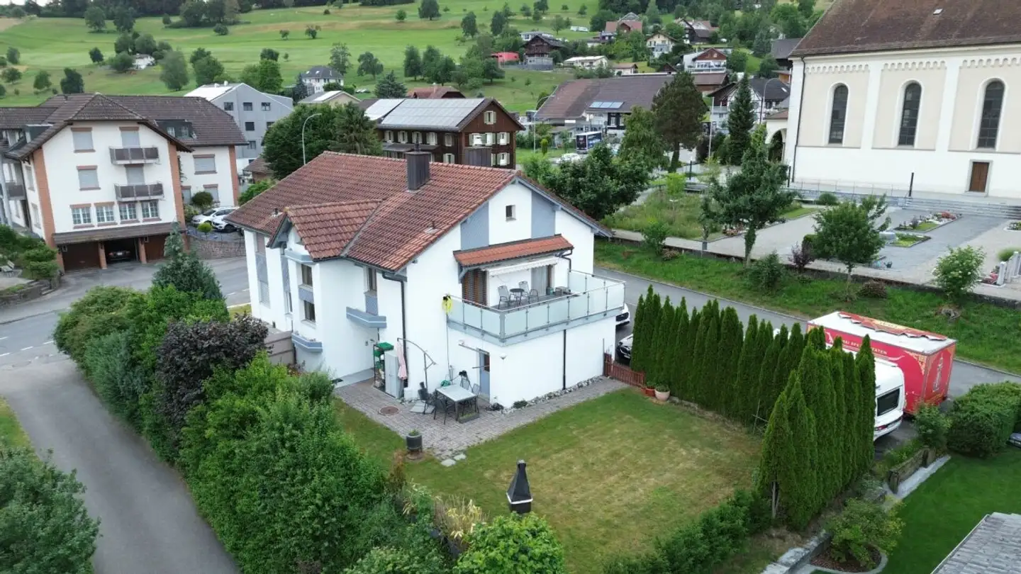 Einfamilienhaus kaufen - 6253 Uffikon