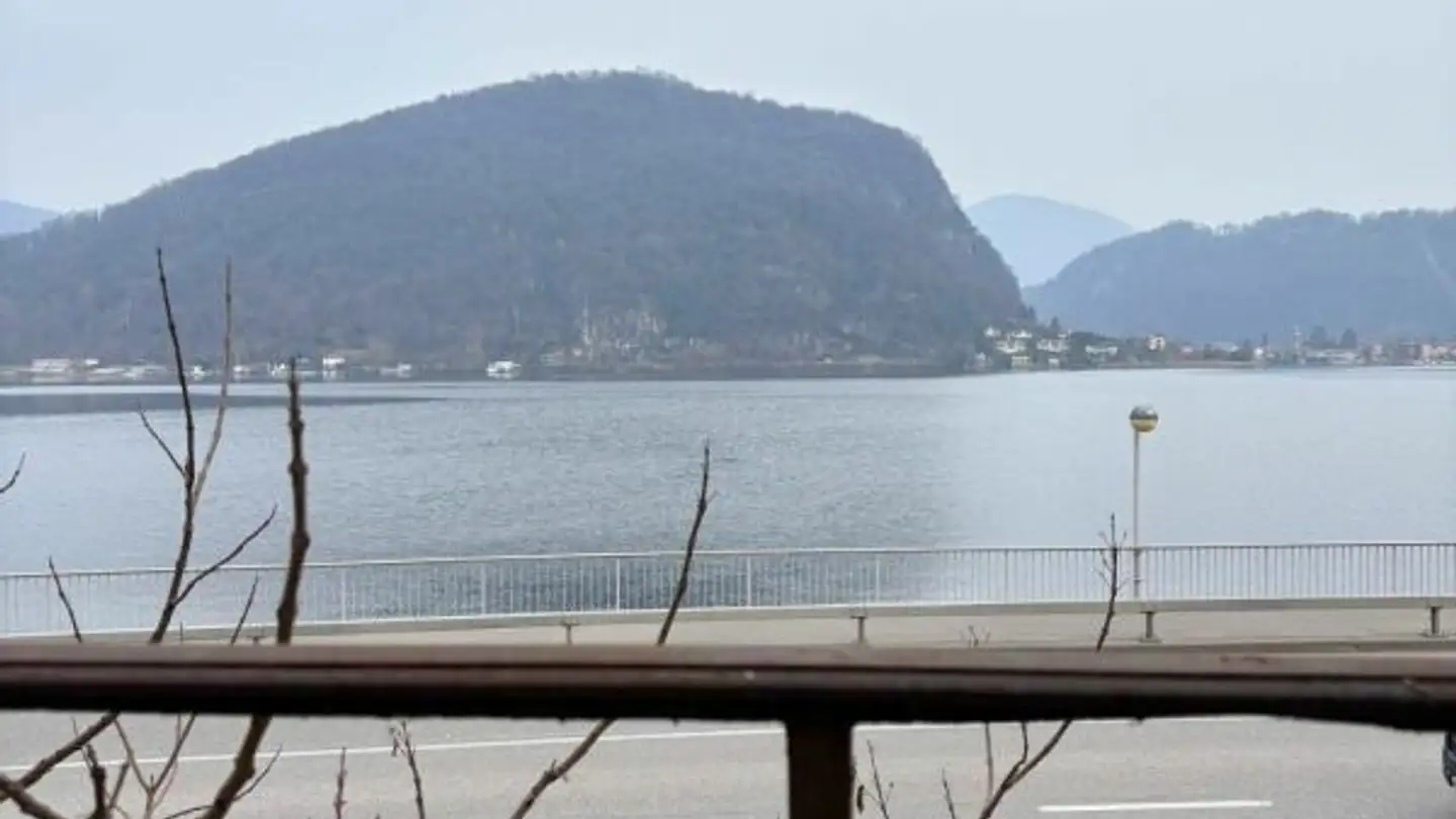 Edificio residenziale in vendita - 6988 Ponte Tresa