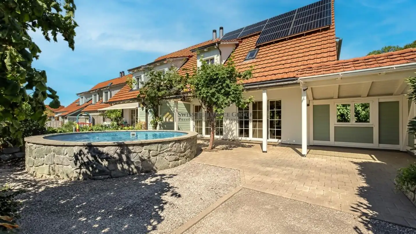 Casa bifamiliare in vendita - 8332 Rumlikon
