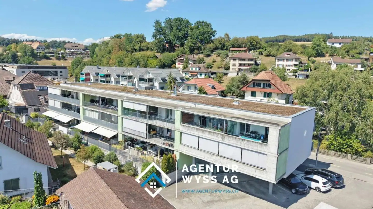 Mischgenutztes Gebäude kaufen - Gartenstrasse 3, 3176 Neuenegg