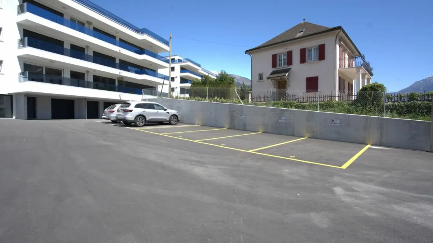 Parcheggio esterno in affitto - Bahnhofstrasse 9, 3970 Salgesch - Foto 4