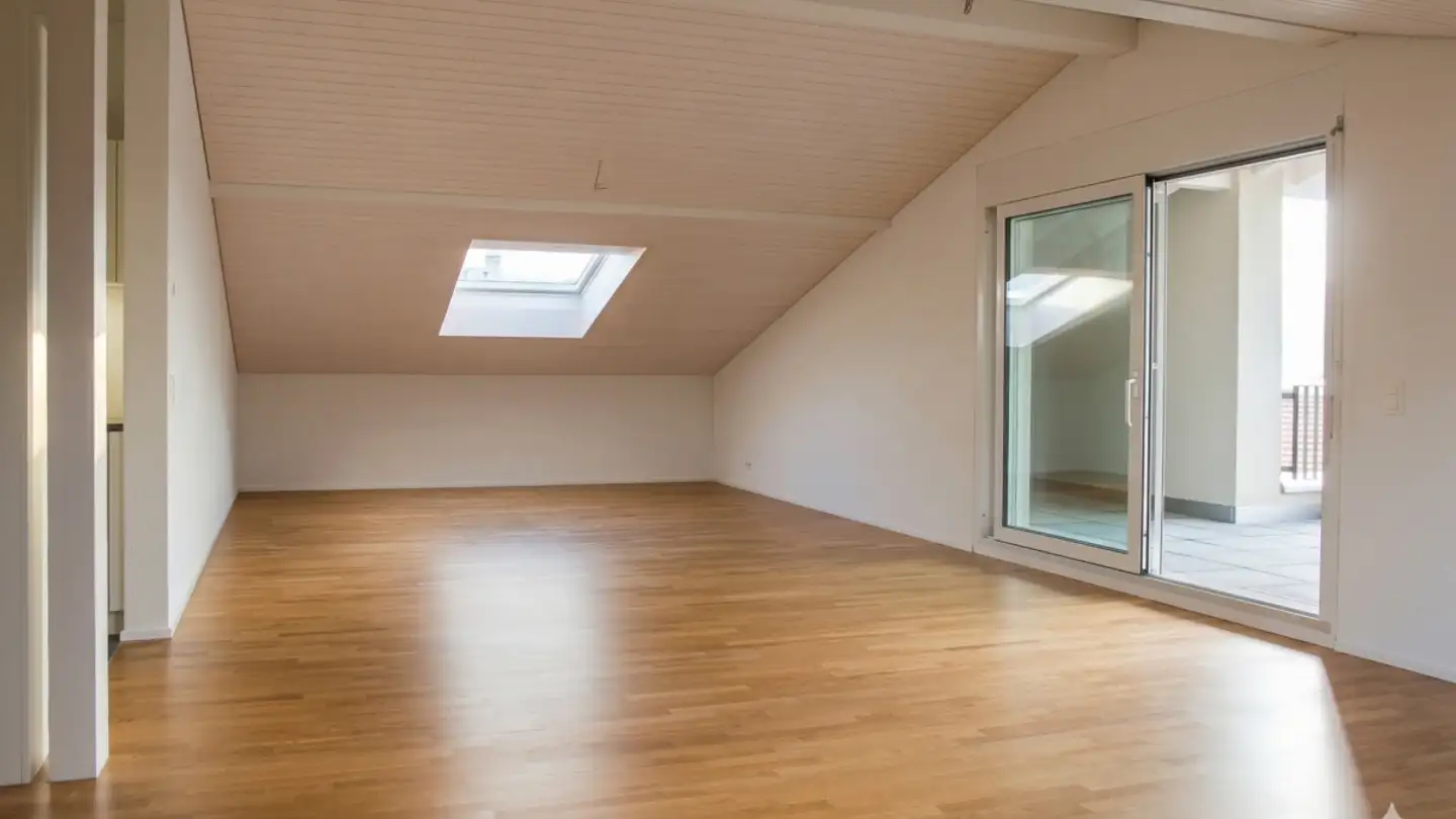 Attic flat for rent - Luzernerstrasse 52a, 6025 Neudorf