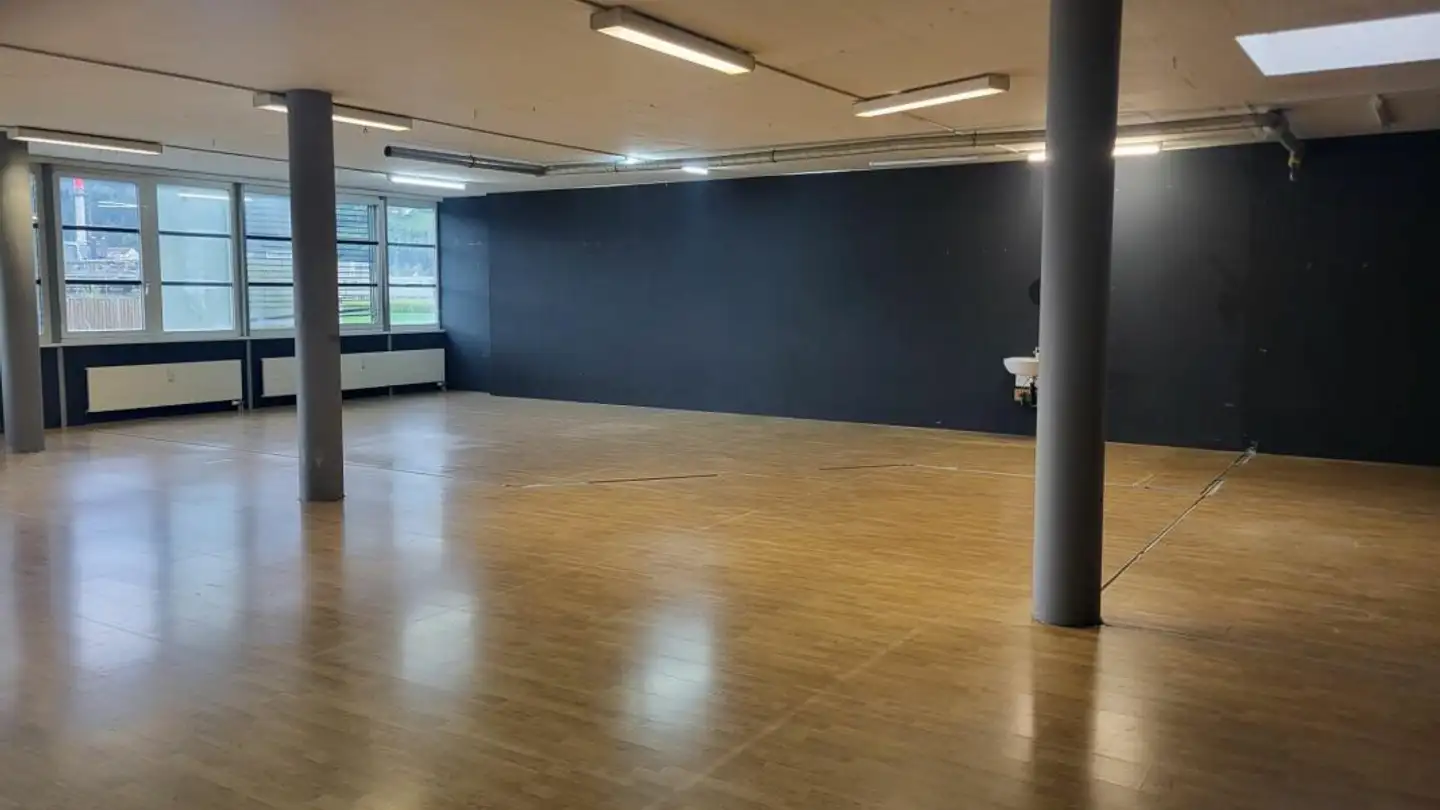 Bureau à louer - Vorderdorfstrasse 30, 8892 Berschis - Photo 2