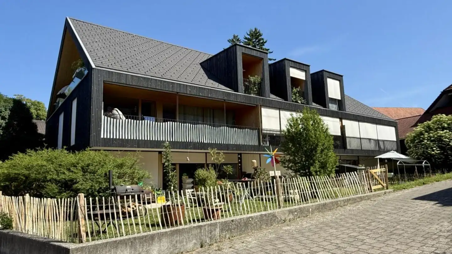 Residential building for sale - 3232 Ins - Photo 2