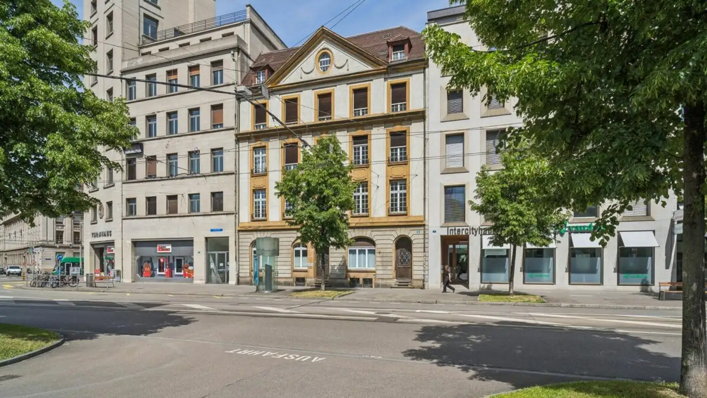 Mixed-use building for sale - St. Jakobs-Strasse 1a, 4052 Basel