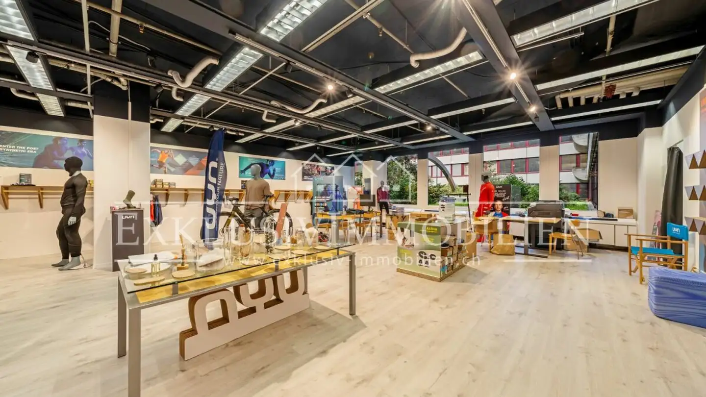 Werbefläche kaufen - Thurgauerstrasse 117, 8152 Glattpark (Opfikon) - Foto 2